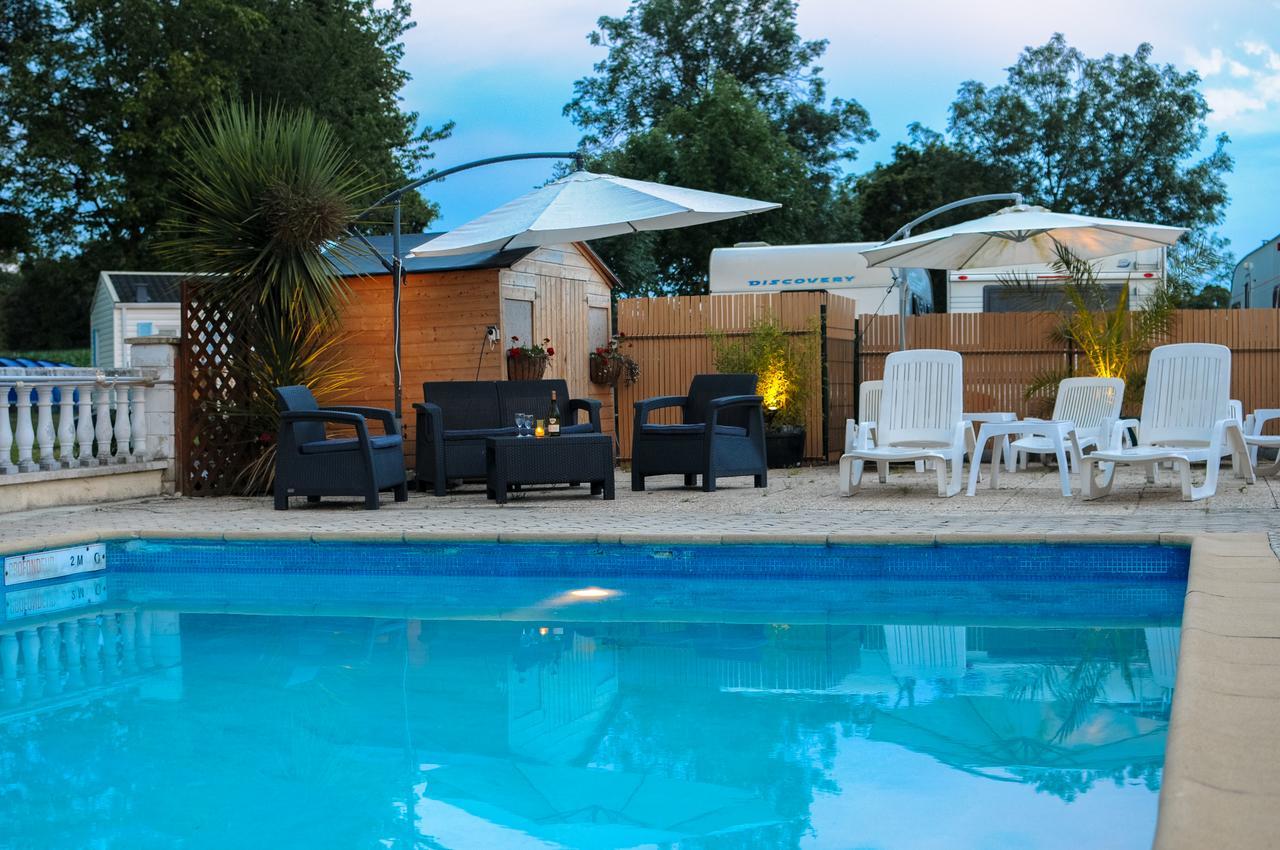 Camping Le Picard Tournieres Dış mekan fotoğraf